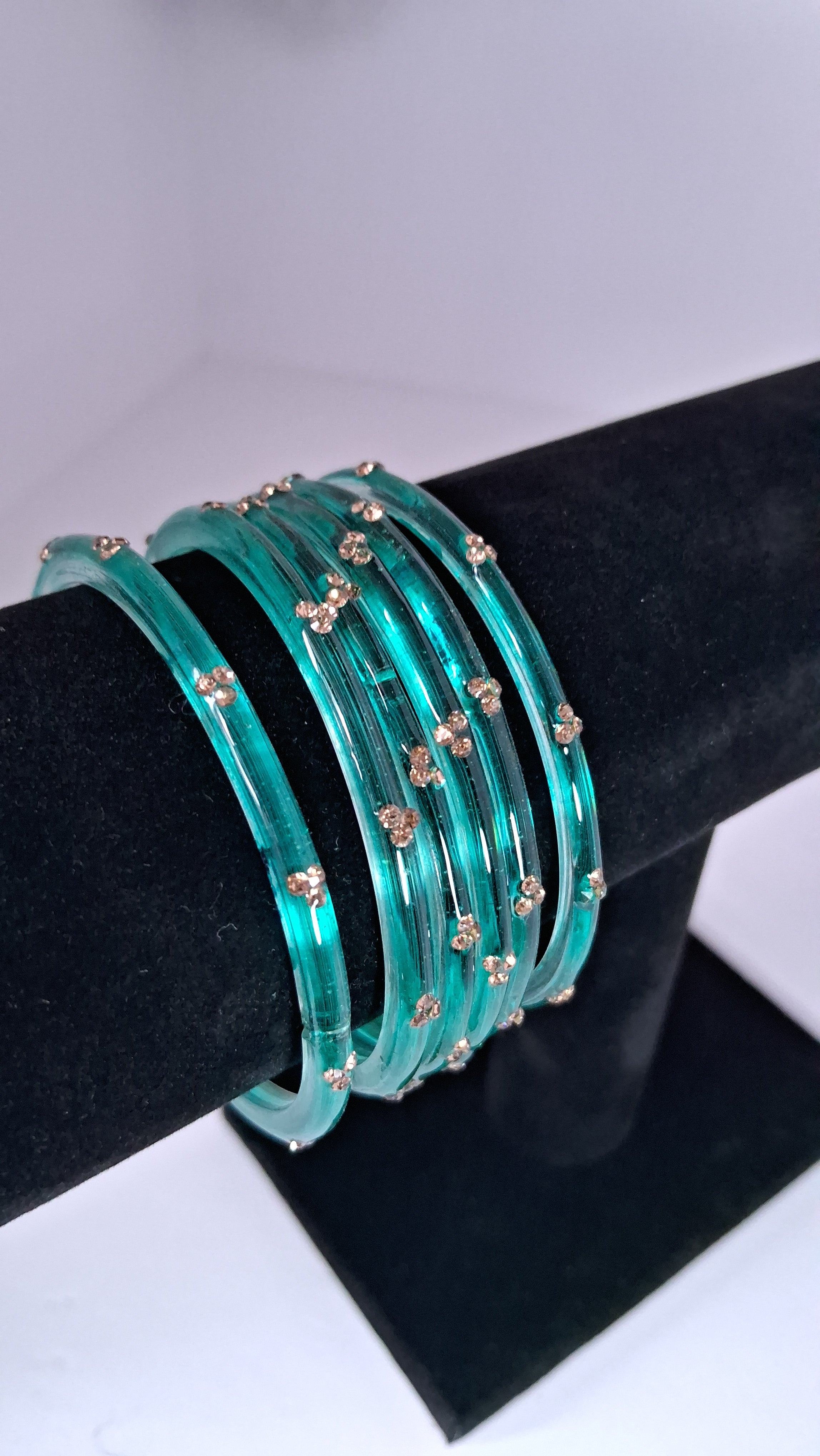 10 Pack Classic Glass Bangles