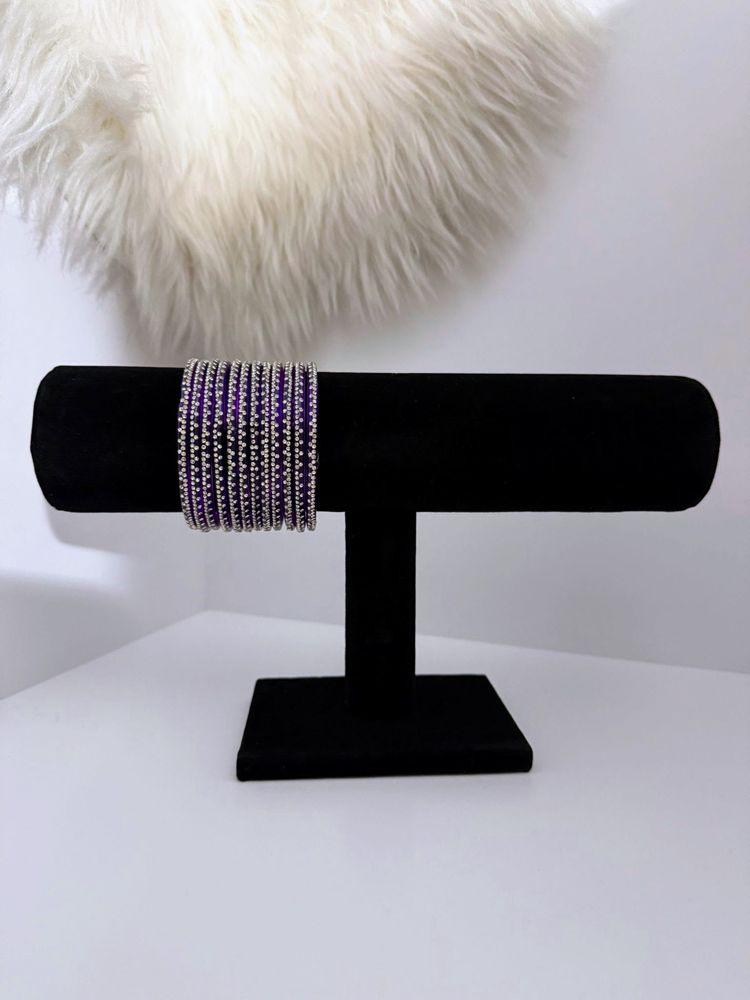 Pack of 10 Studded Glass Bangles