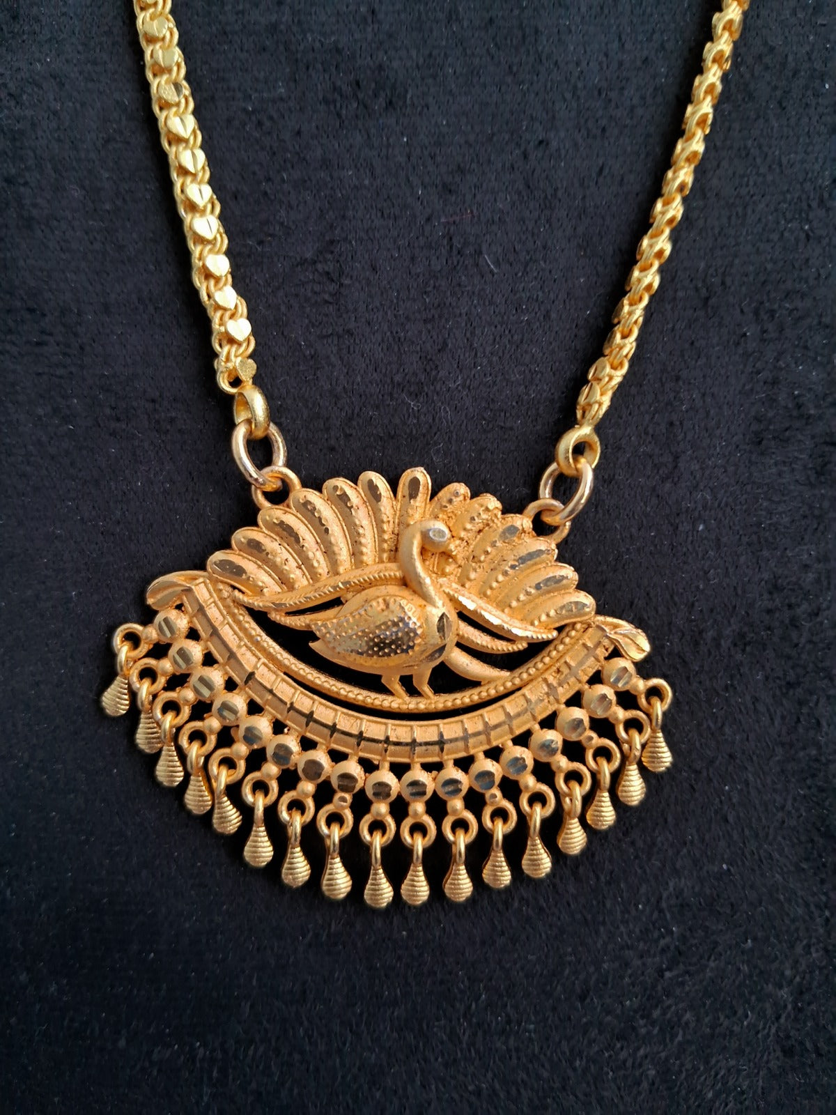 Gold Necklaces
