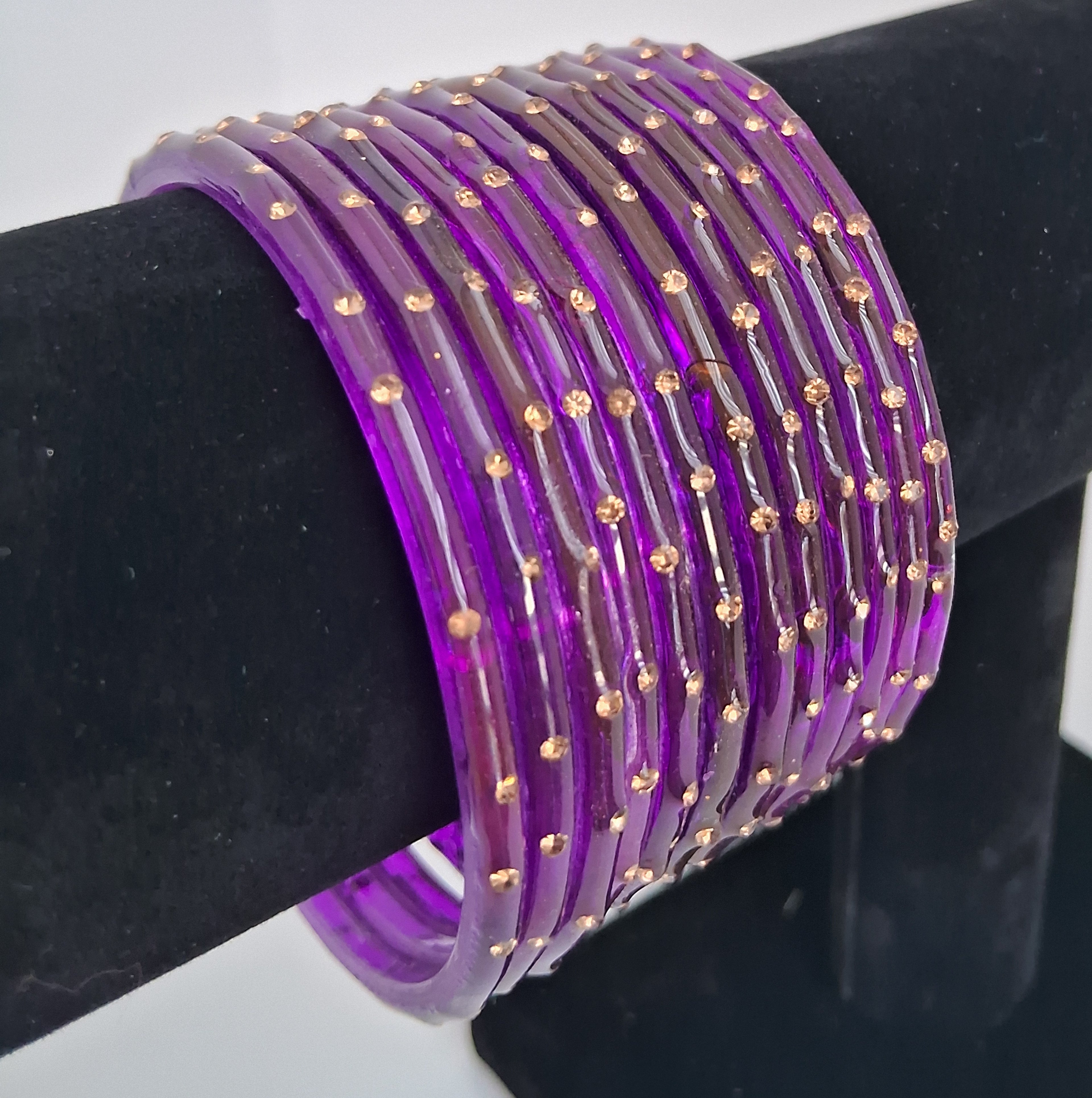 Pack of 10 Traditional Glass Bangles